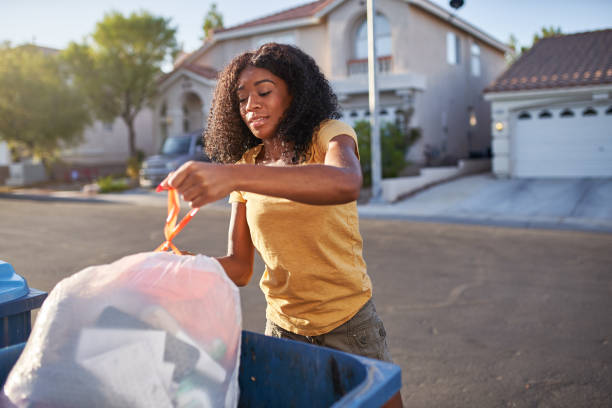 Best Commercial Cleanout Services  in Kenhorst, PA